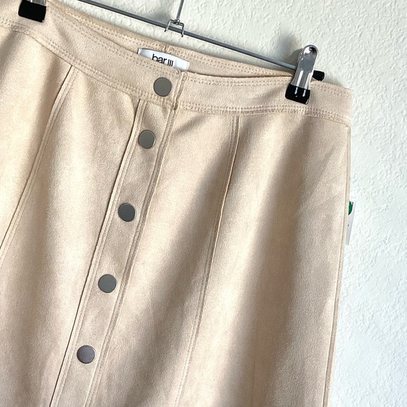 \Bar III\ NWT Faux Suede Mini Skirt - Picture 2 of 15